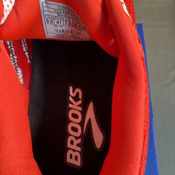 RunDisney Brooks Womens Running Shoes Size 9.5 Disney Ghostmax 2 Minnie Mouse - Picture 5 of 5